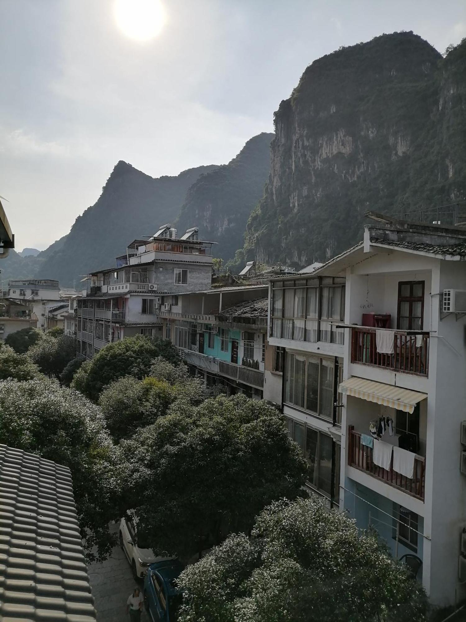 Lazzy Inn Yangshuo Εξωτερικό φωτογραφία