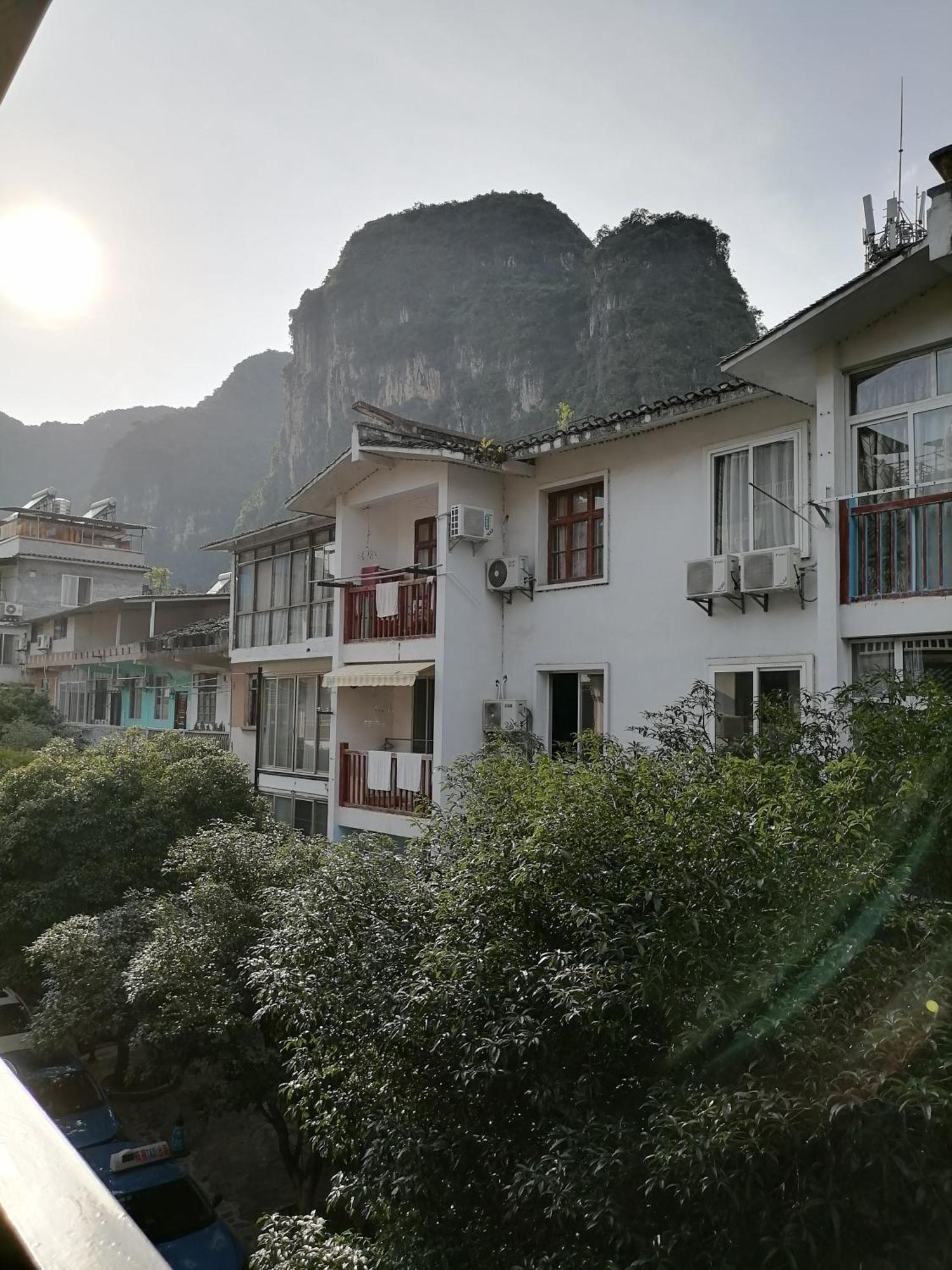 Lazzy Inn Yangshuo Εξωτερικό φωτογραφία