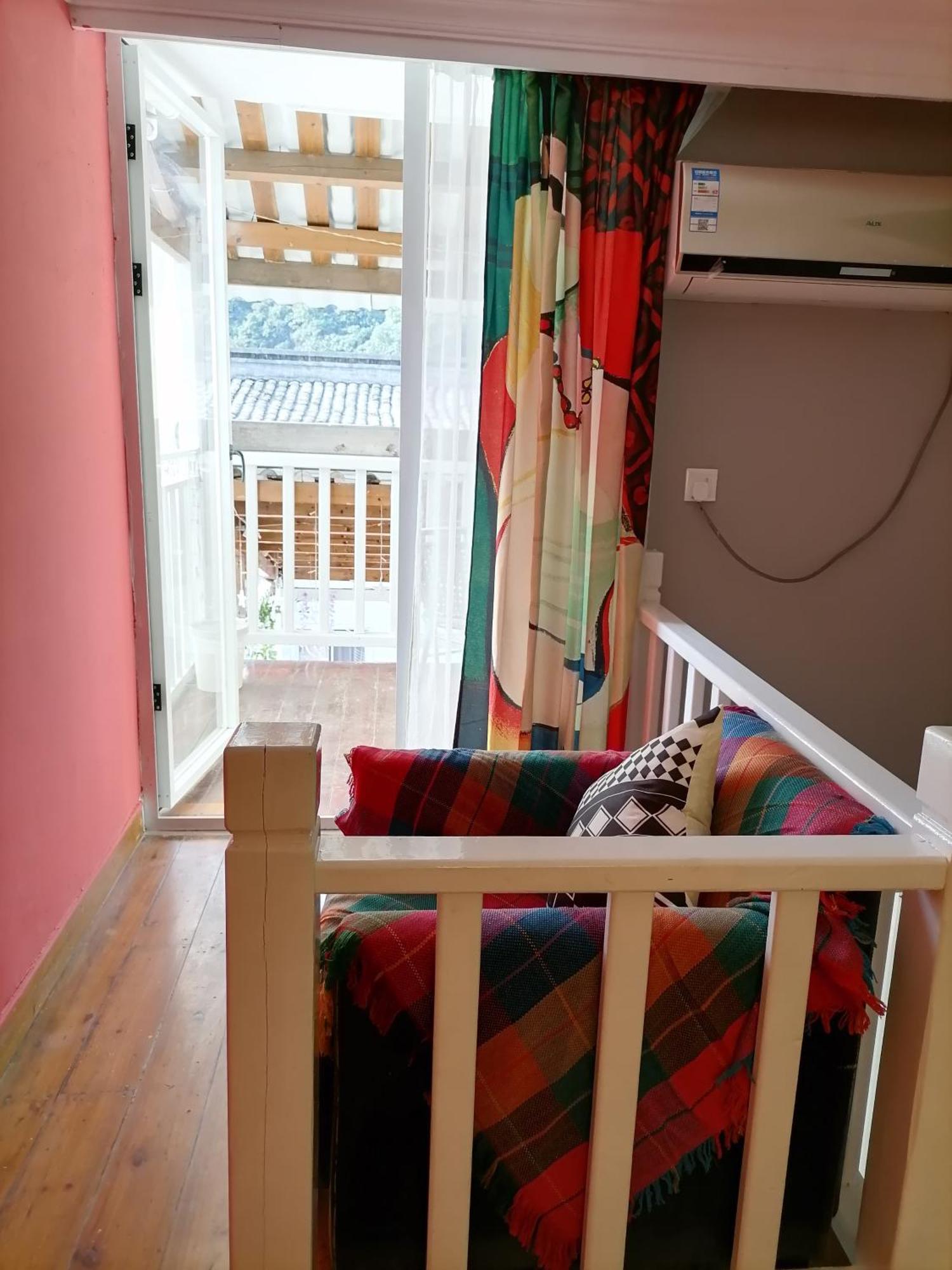 Lazzy Inn Yangshuo Εξωτερικό φωτογραφία